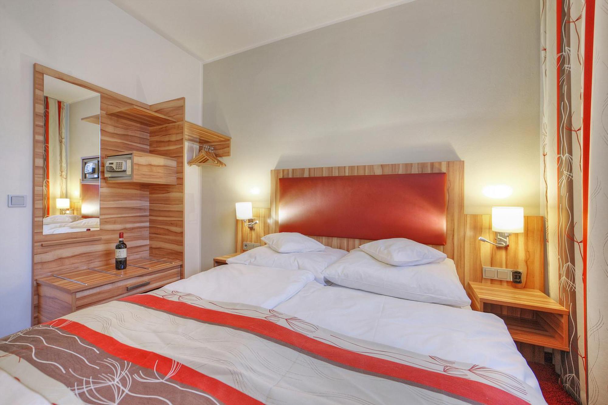Hotel Da Vinci Gröbenzell Pokój zdjęcie