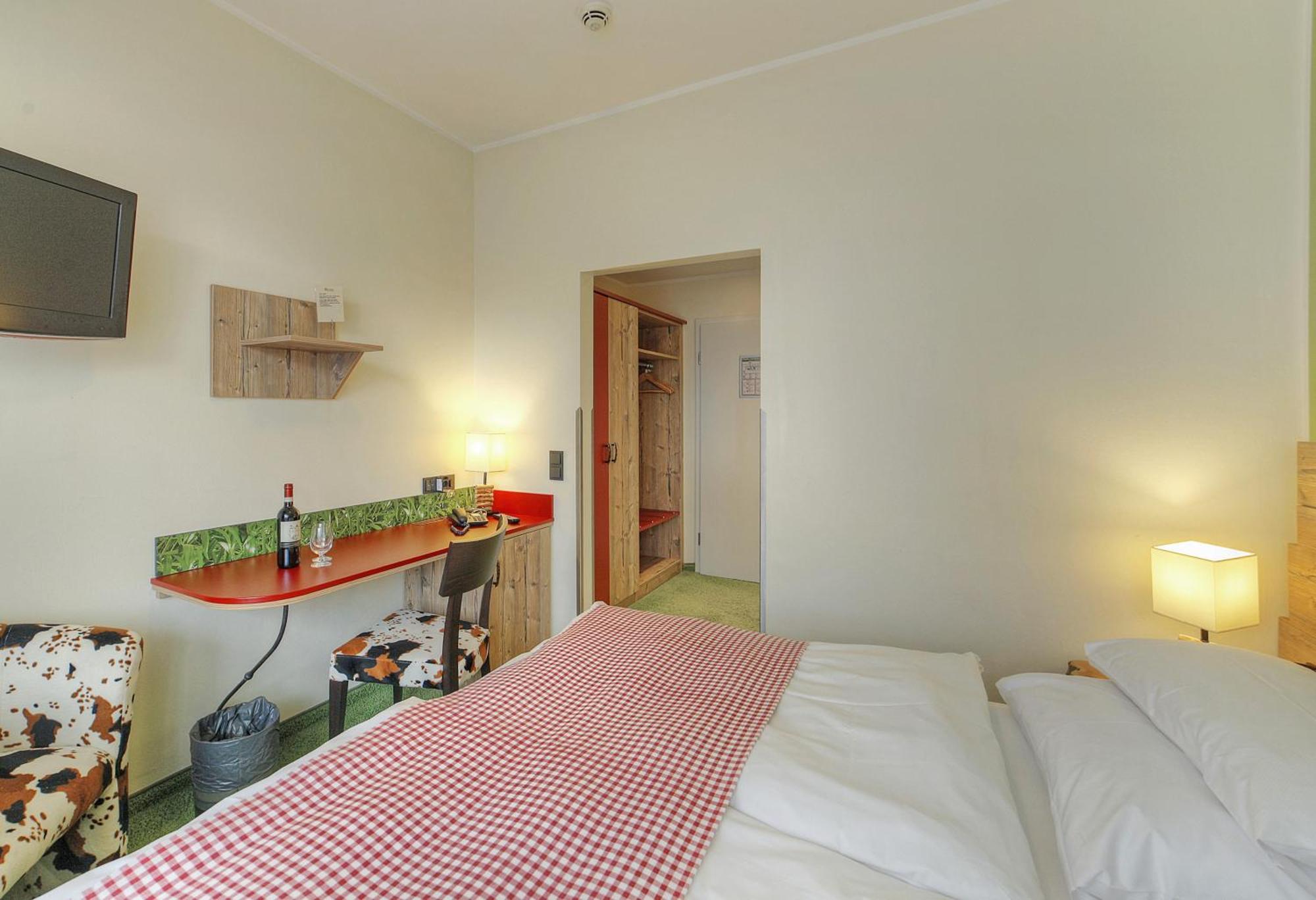 Hotel Da Vinci Gröbenzell Pokój zdjęcie